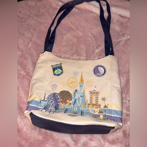 Disney Handbag Walt Disney World PARKS 1971 canvas shoulder Bag Purse Patches - Picture 1 of 13